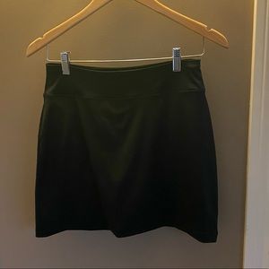 Lole black skirt with shorts. Size small.
